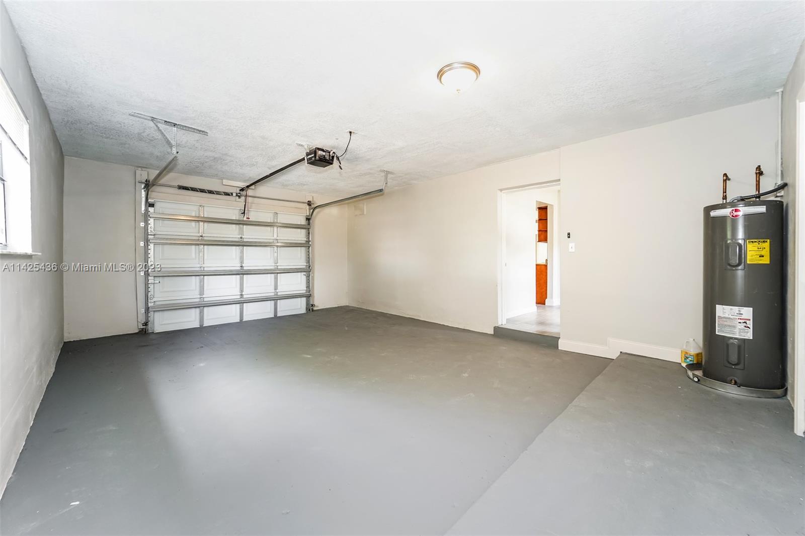 DRIFTWOOD ACRES NO 12 - Residential Lease