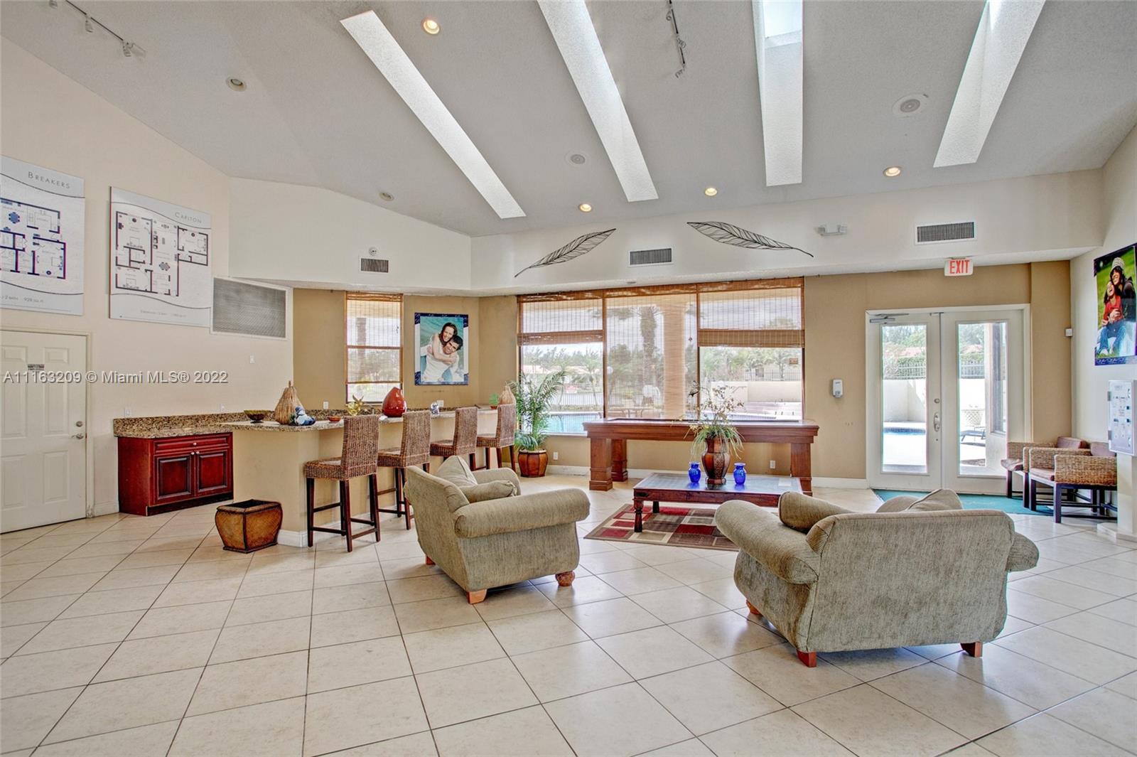 PALM BEACH PLACE CONDO - Residential