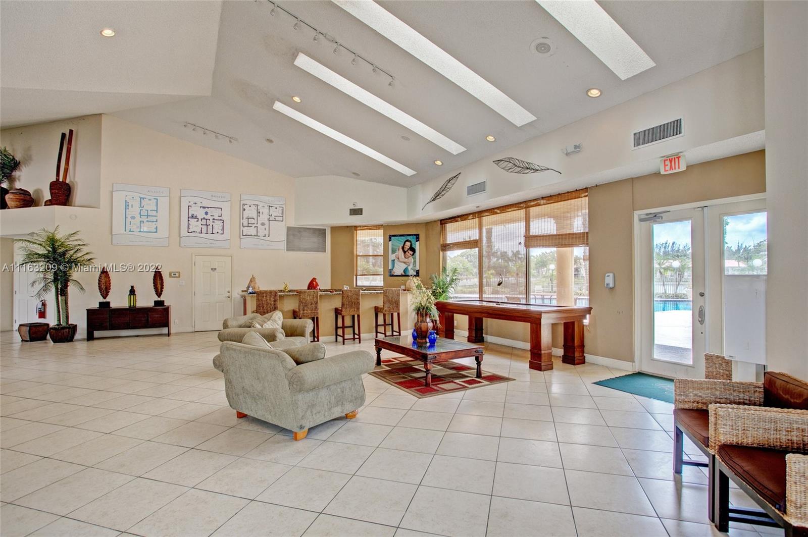 PALM BEACH PLACE CONDO - Residential