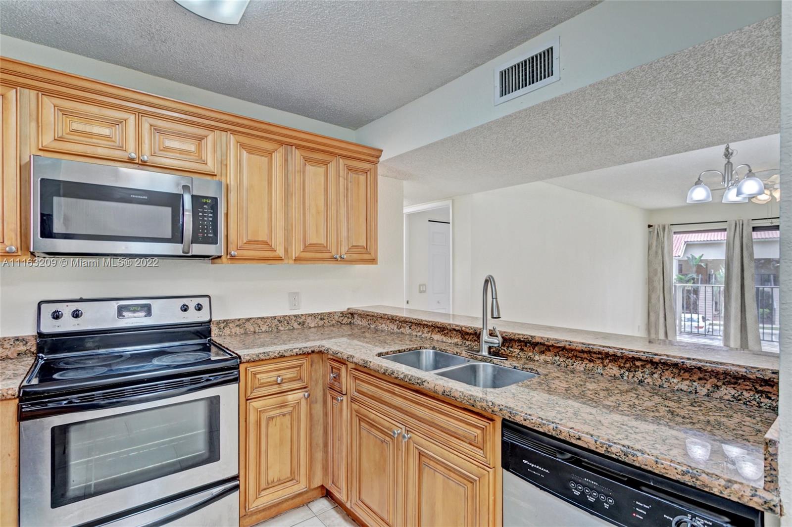 PALM BEACH PLACE CONDO - Residential