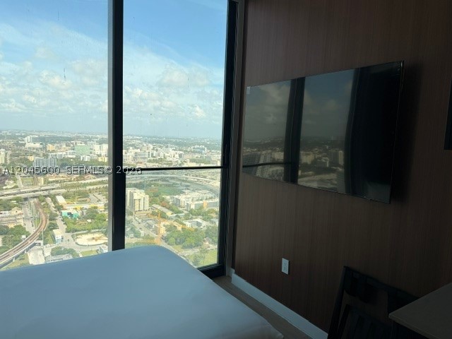 MIAMI NORTH - Residential