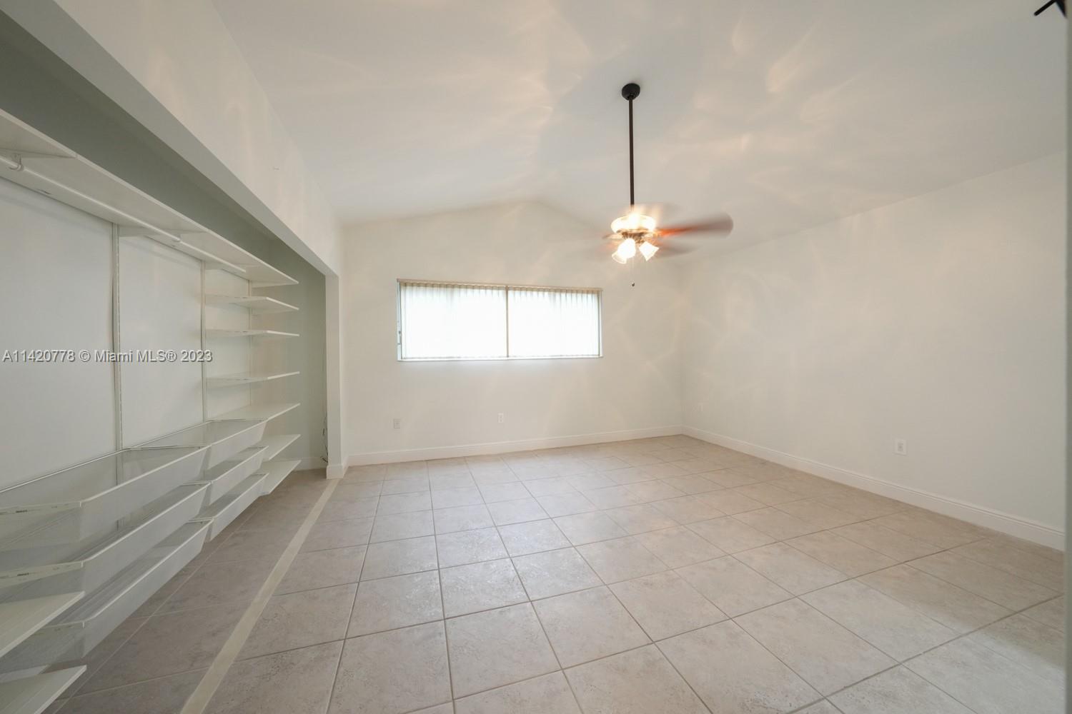 PEMBROKE LAKES SECTION SE - Residential Lease