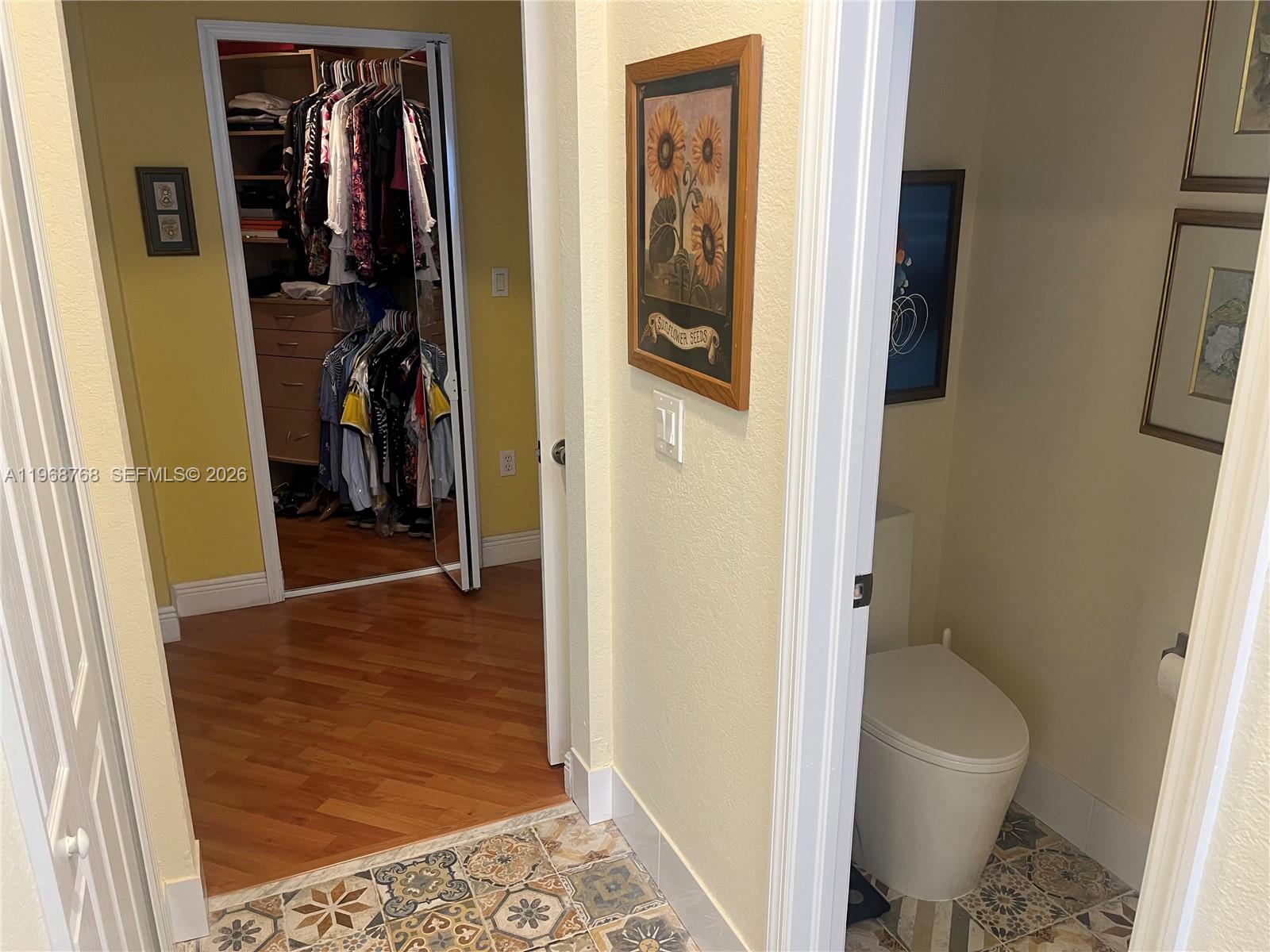 DORAL ISLES NORTH SEC ONE - Residential