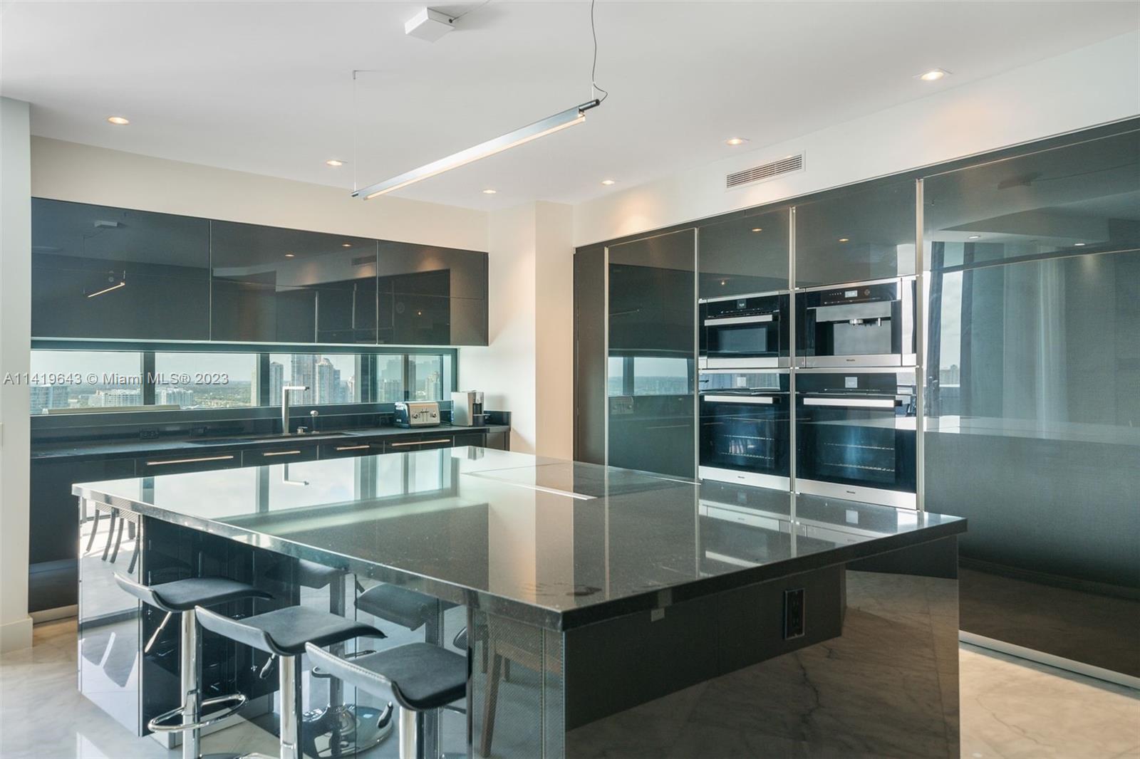 18555 COLLINS AVENUE COND - Residential Lease