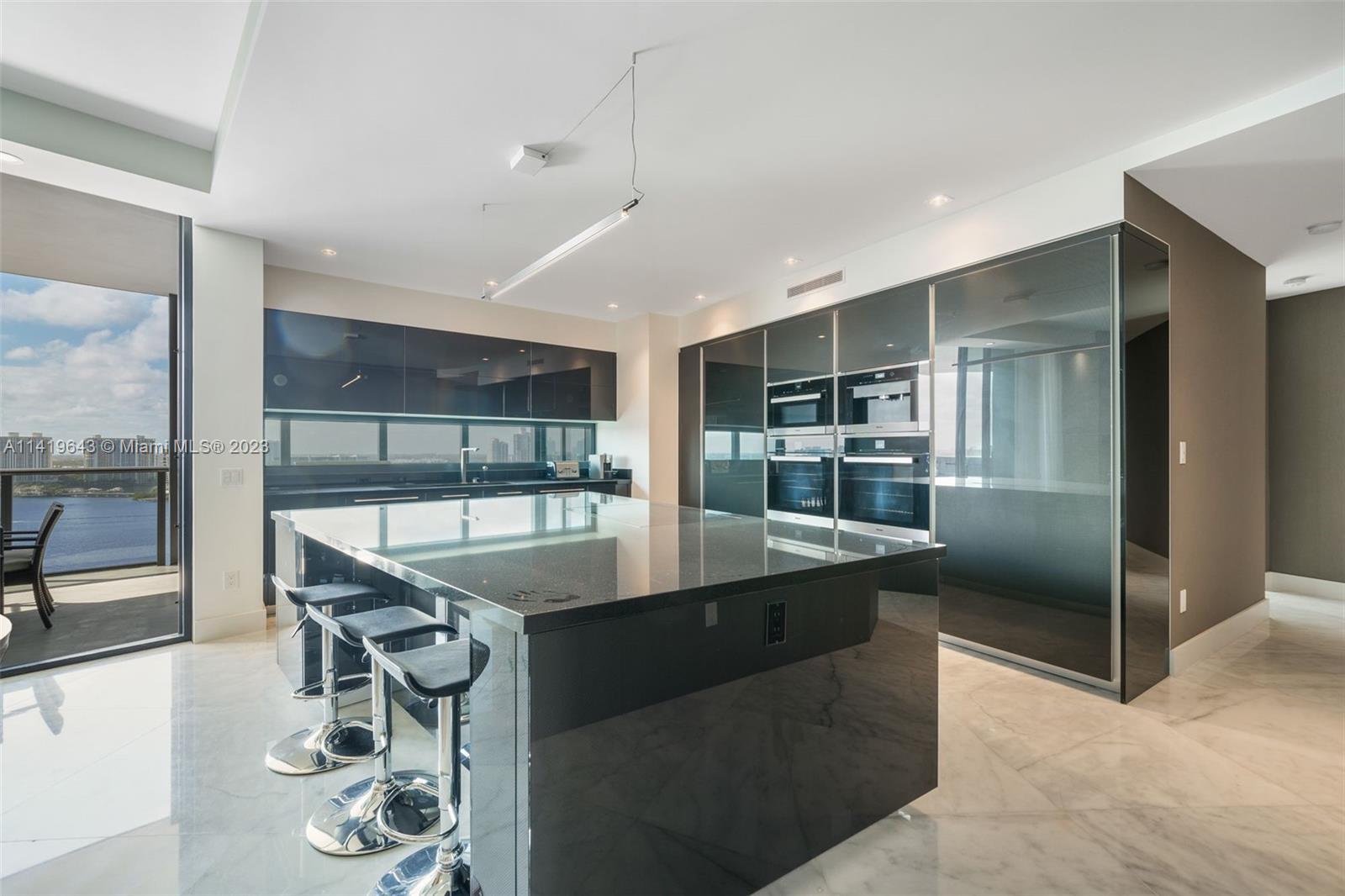 18555 COLLINS AVENUE COND - Residential Lease