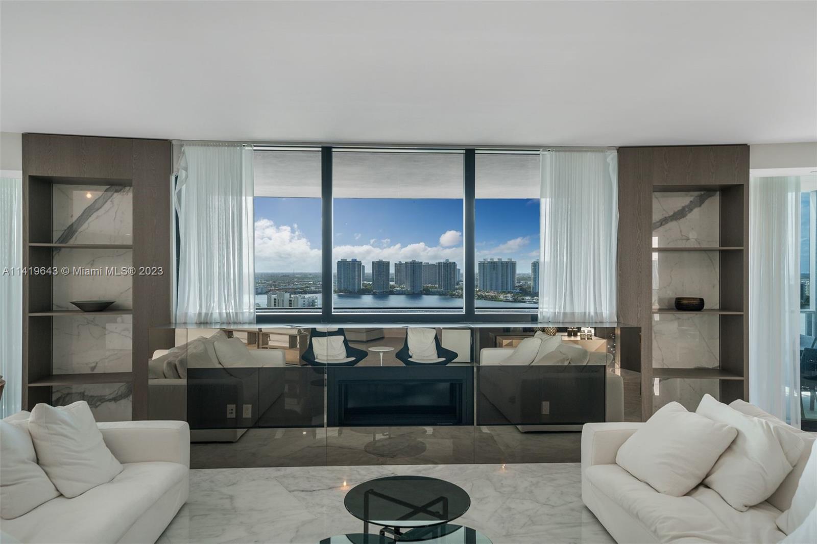 18555 COLLINS AVENUE COND - Residential Lease