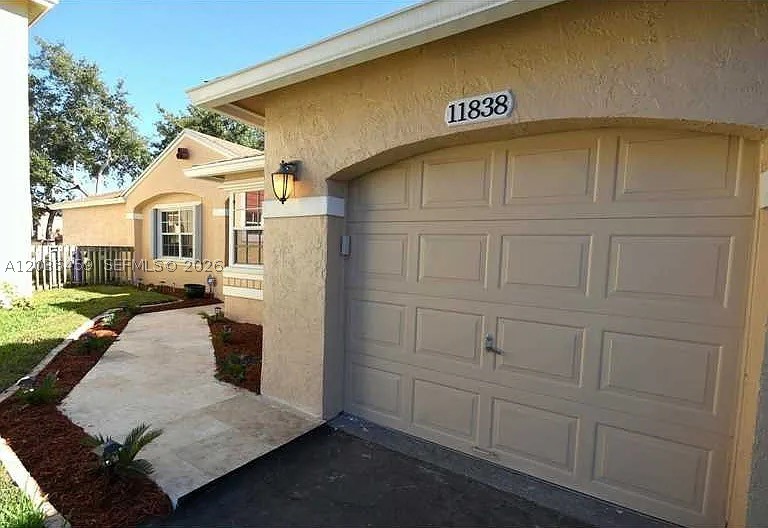 Come and discover this perfect 3 bedroom 2 bathroom corner home in the Pierpoint community of Pembroke Pines. This home features a modern open floor plan with plenty of rooms for an established family, a growing family or anyone that needs a lot of space. Entertain guests out back on the large screened in patio with plenty of room left over to spread out. The kitchen features a breakfast nook as well as bar style seating. The large master bedroom includes a fabulous walk-in closet, double sink bathroom and direct access to the large outdoor patio area. There is a one car garage with space for two more cars in the driveway.  Pierpoint is a gated community that offers amenities such as a pool, fitness facilities, walking paths and lake views. The home is minutes from local shopping, dining and major highways. Tenant occupied until early August. Call listing agent for appointments or more info.