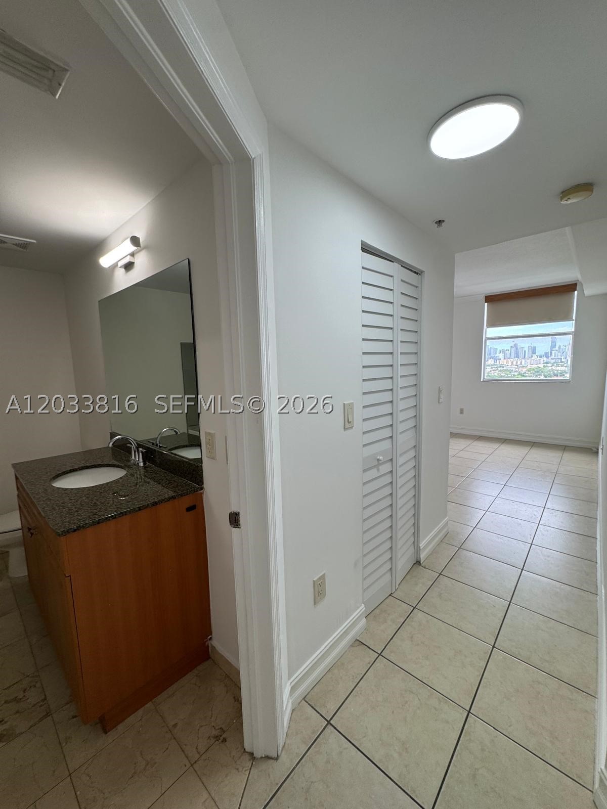 ALTOS DE MIAMI CONDO - Residential Lease
