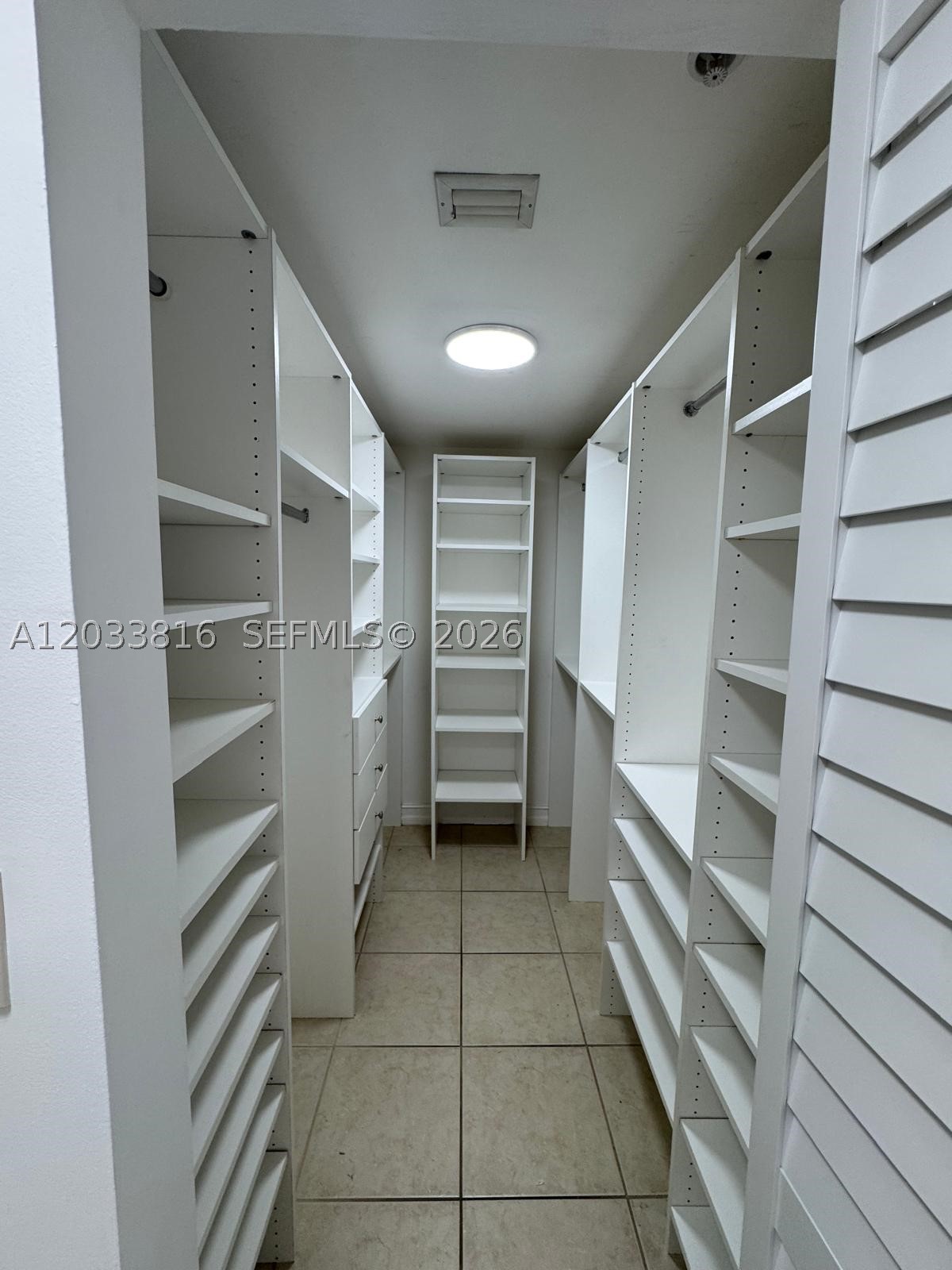 ALTOS DE MIAMI CONDO - Residential Lease