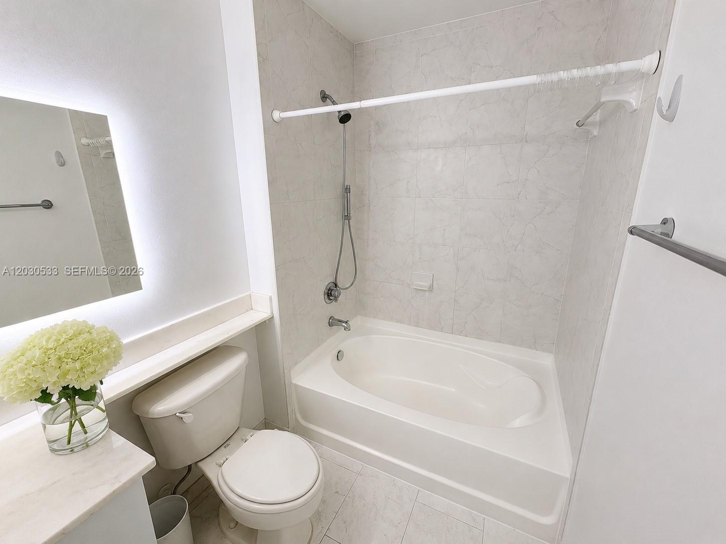 THE LOFT DOWNTOWN CONDO - Residential