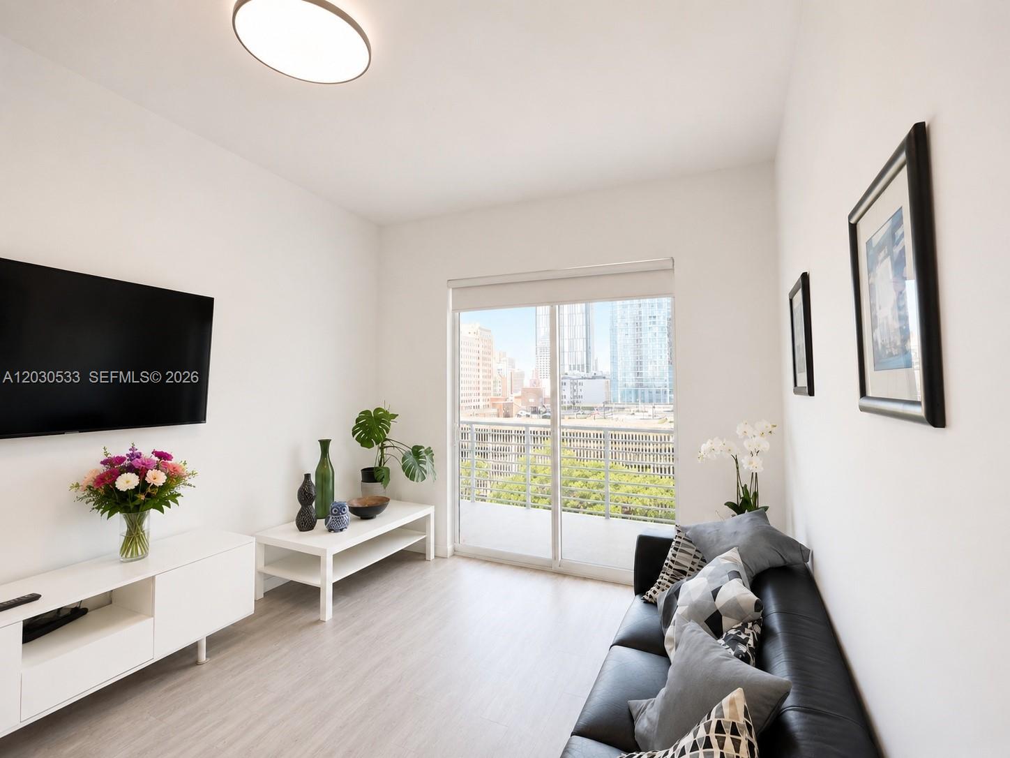 THE LOFT DOWNTOWN CONDO - Residential
