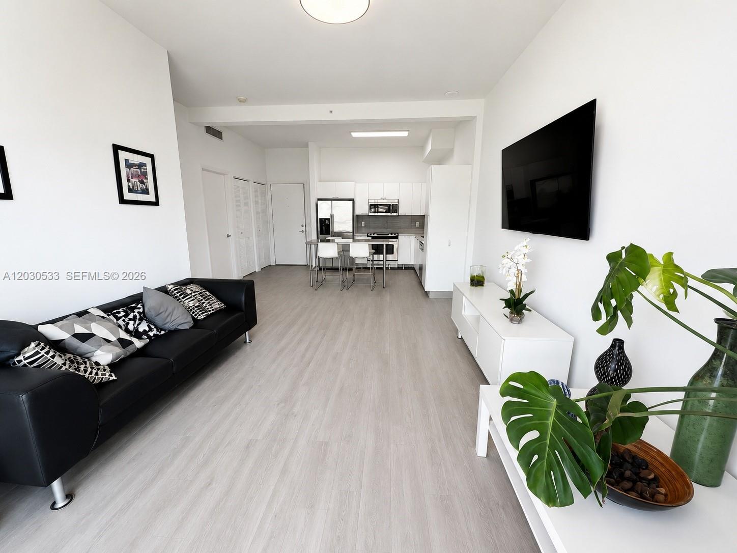 THE LOFT DOWNTOWN CONDO - Residential