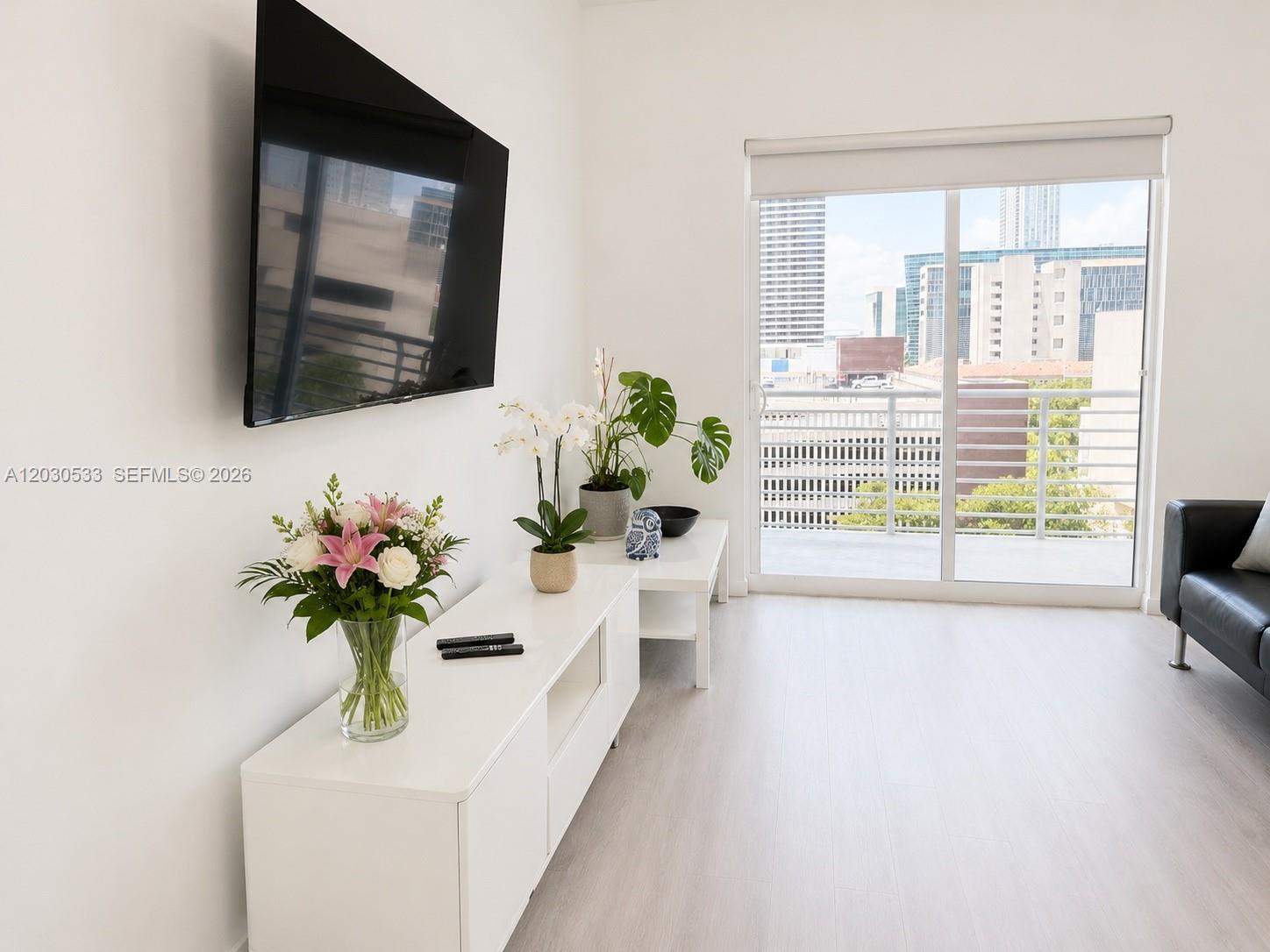 THE LOFT DOWNTOWN CONDO - Residential