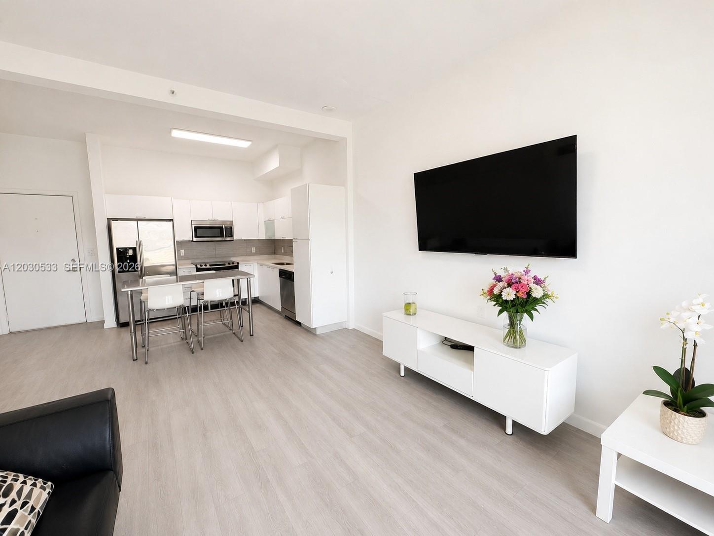 THE LOFT DOWNTOWN CONDO - Residential