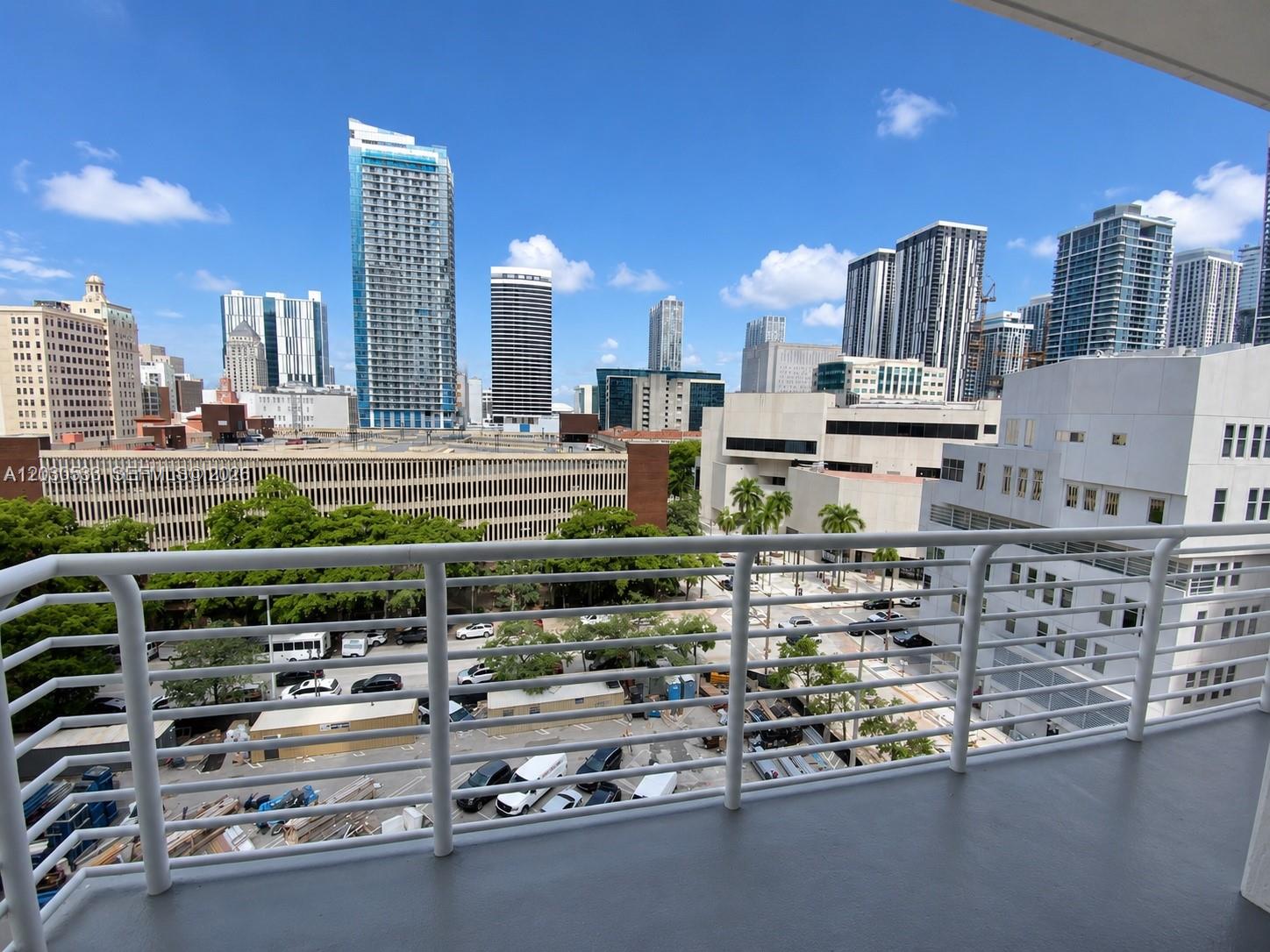 THE LOFT DOWNTOWN CONDO - Residential
