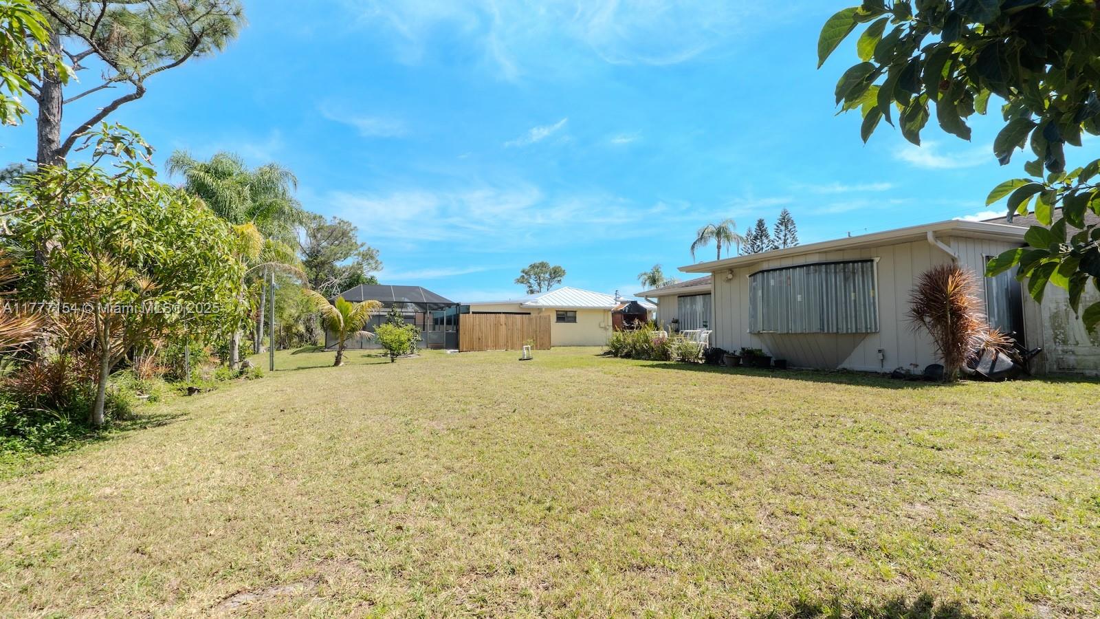 PORT ST LUCIE SECTION 3 - Residential