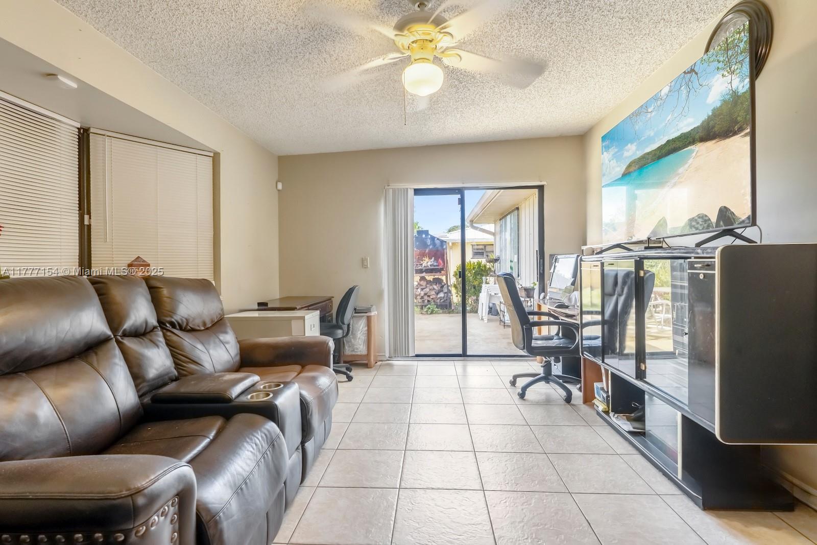 PORT ST LUCIE SECTION 3 - Residential