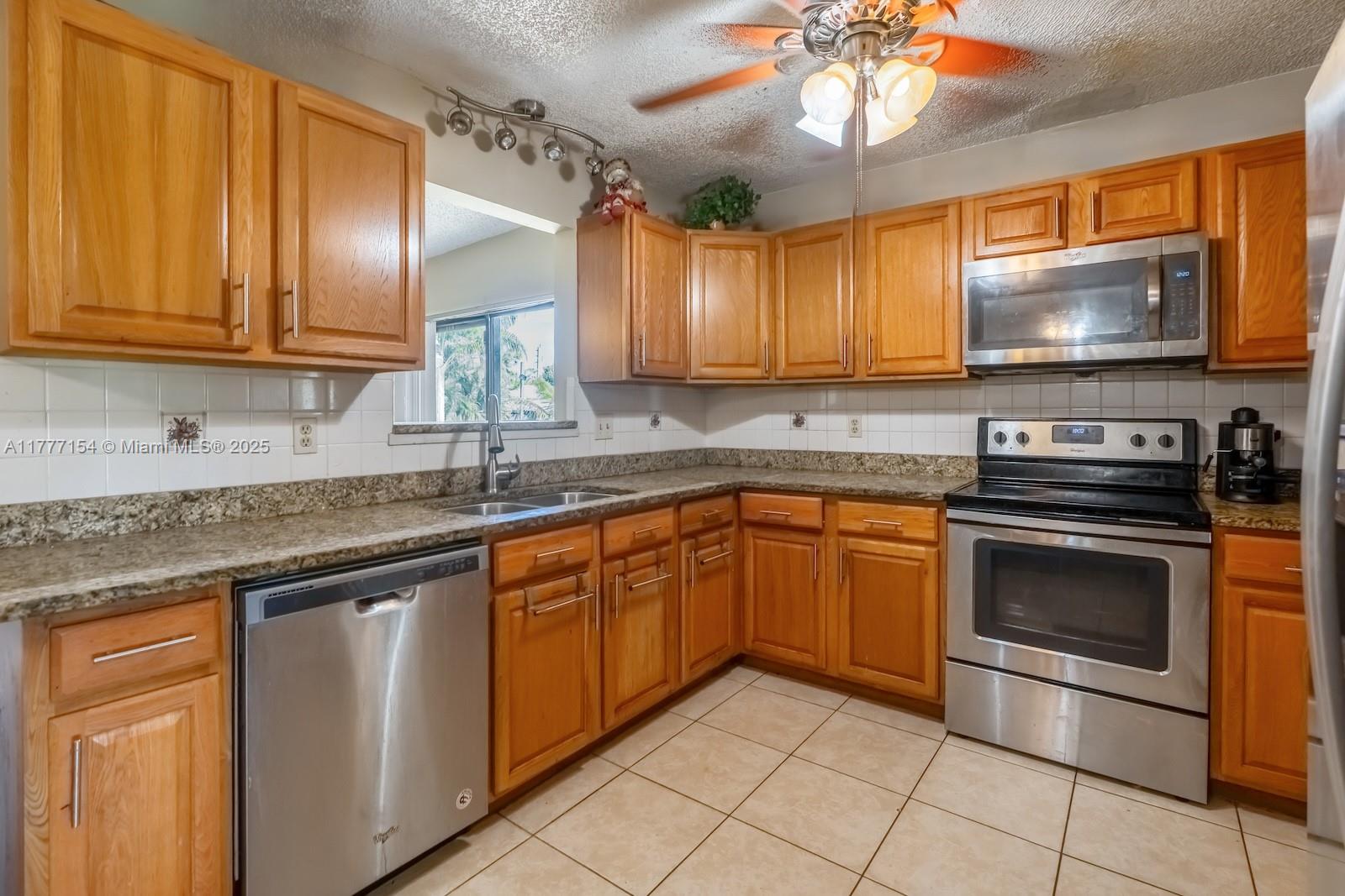 PORT ST LUCIE SECTION 3 - Residential