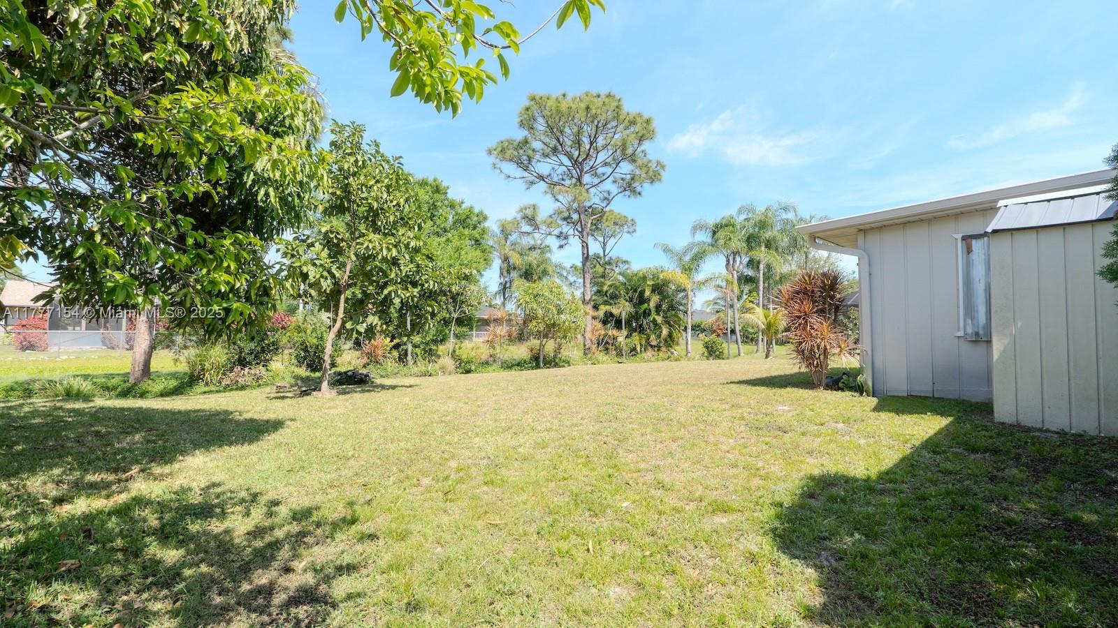 PORT ST LUCIE SECTION 3 - Residential