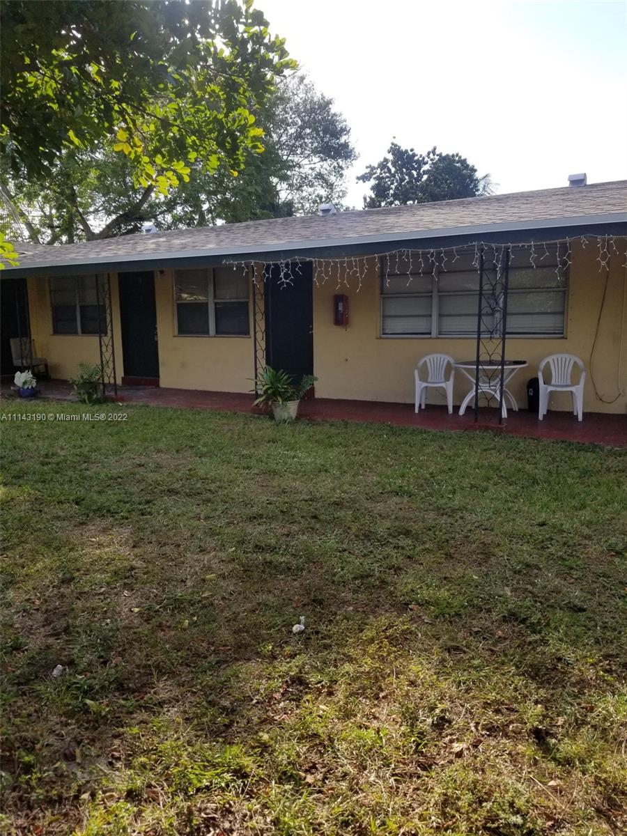 BREEZYWAY MANOR ADD - Residential Lease