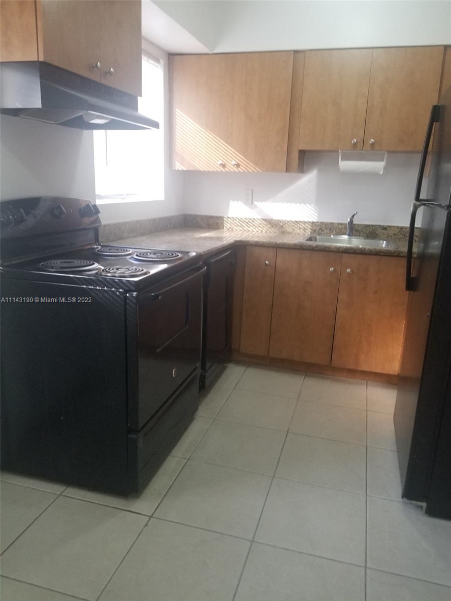 BREEZYWAY MANOR ADD - Residential Lease