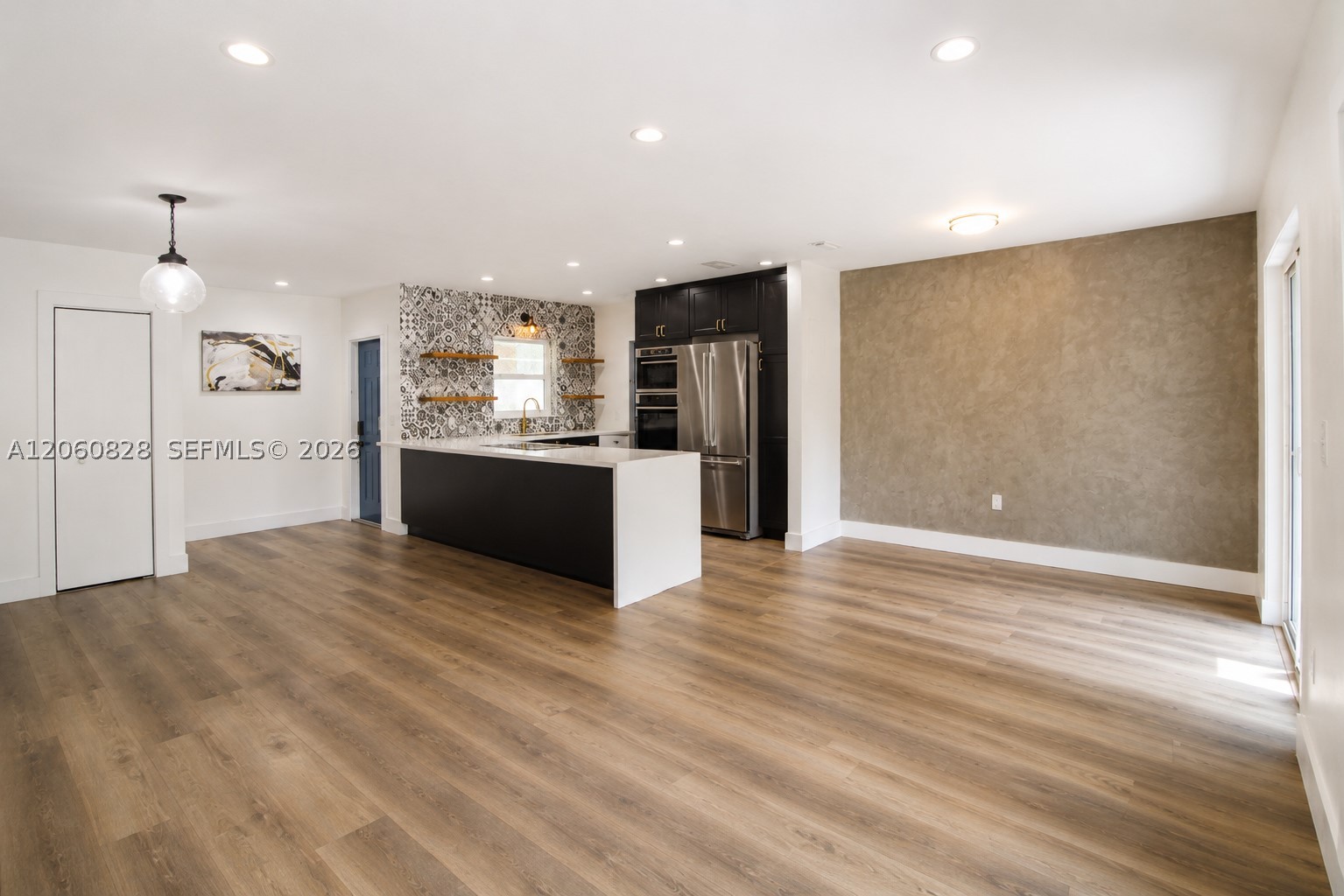 COUNTRY CLUB OF MIAMI FAI - Residential