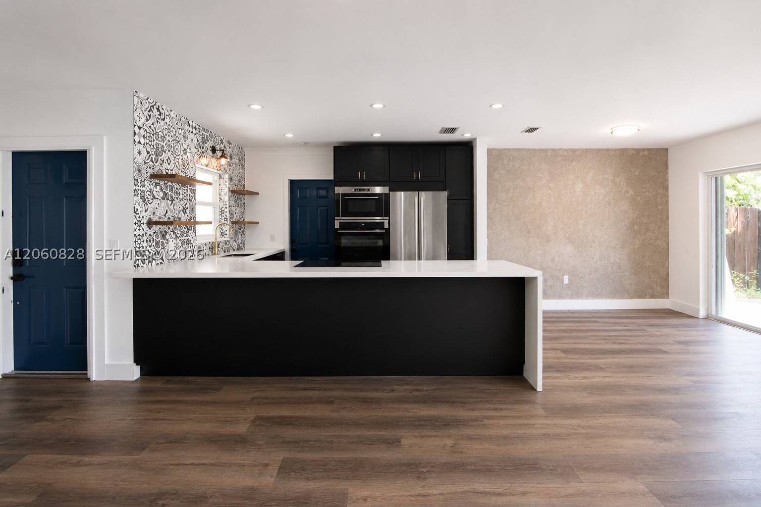 COUNTRY CLUB OF MIAMI FAI - Residential