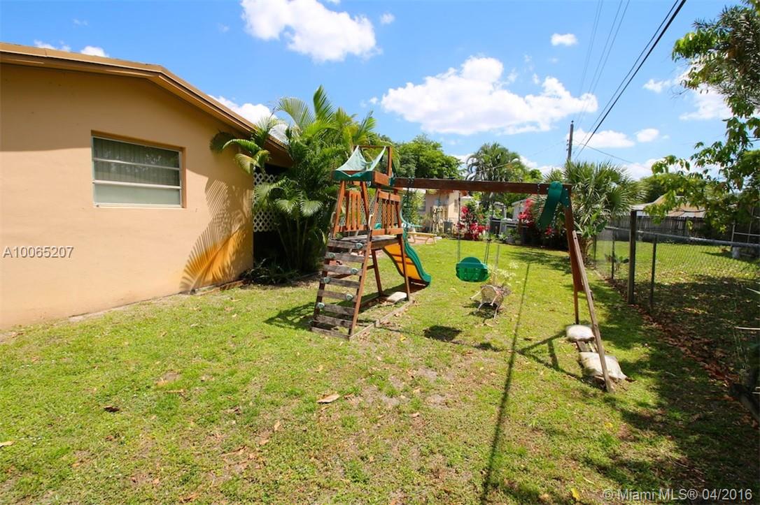 Boulevard Park 51-33 B - Residential