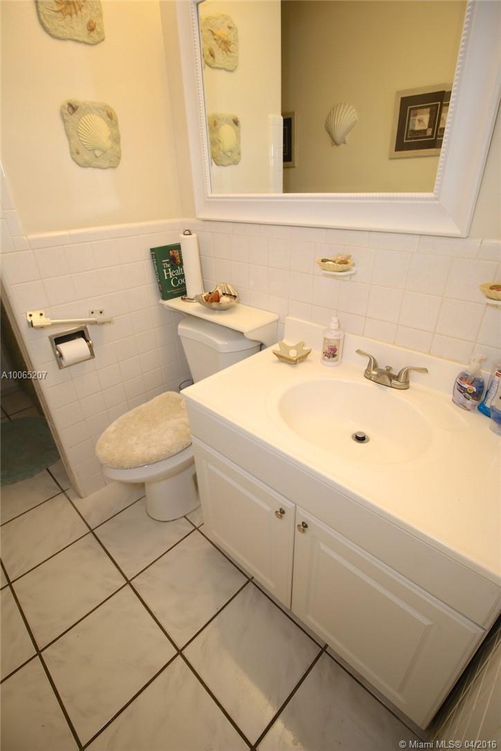Boulevard Park 51-33 B - Residential