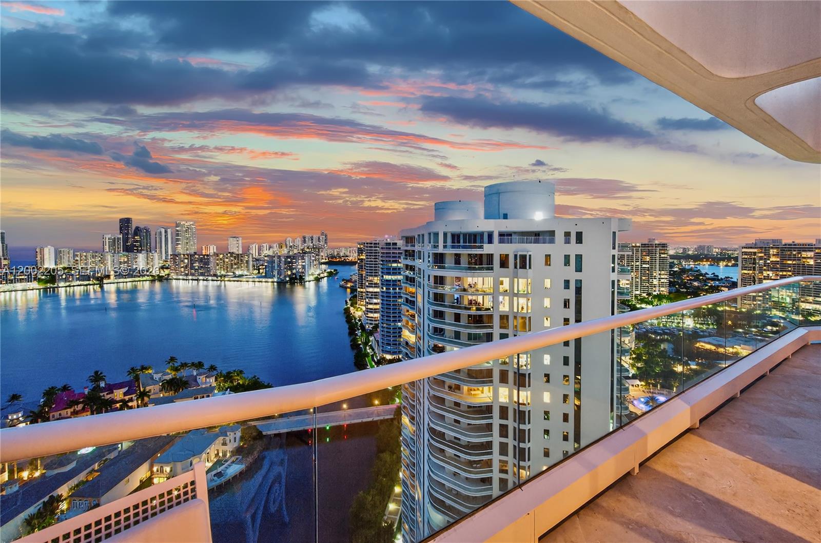7000 ISL BLVD WILLIAMS IS - Residential