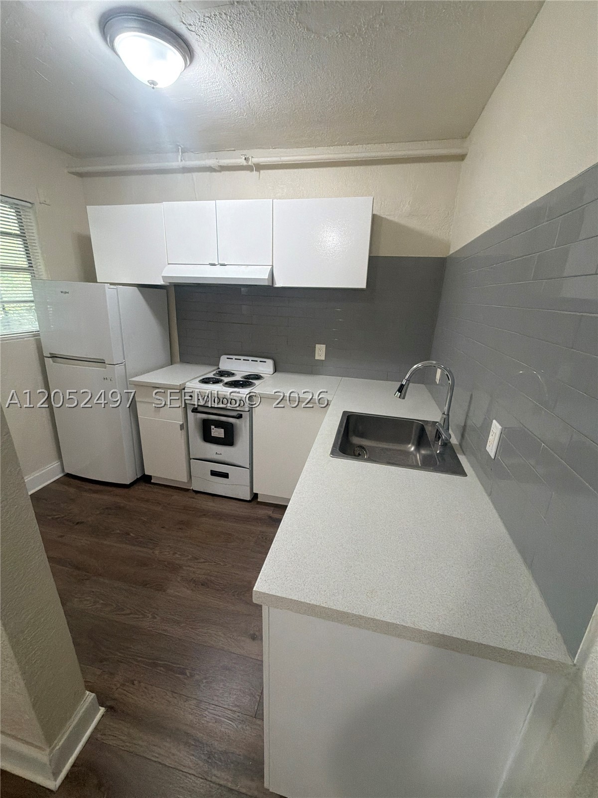 MIAMI NORTH - Residential Lease
