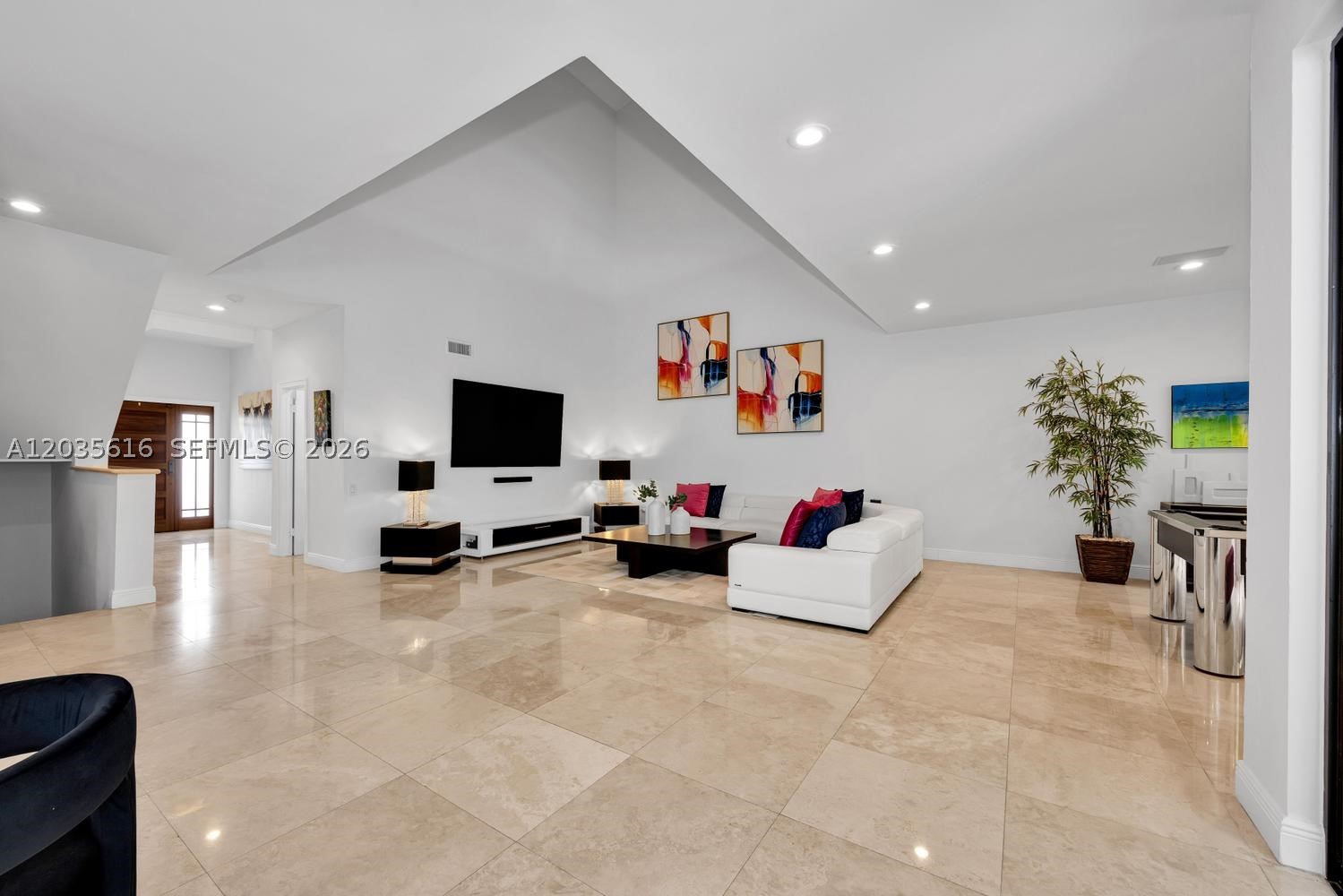 L HERMITAGE - Residential