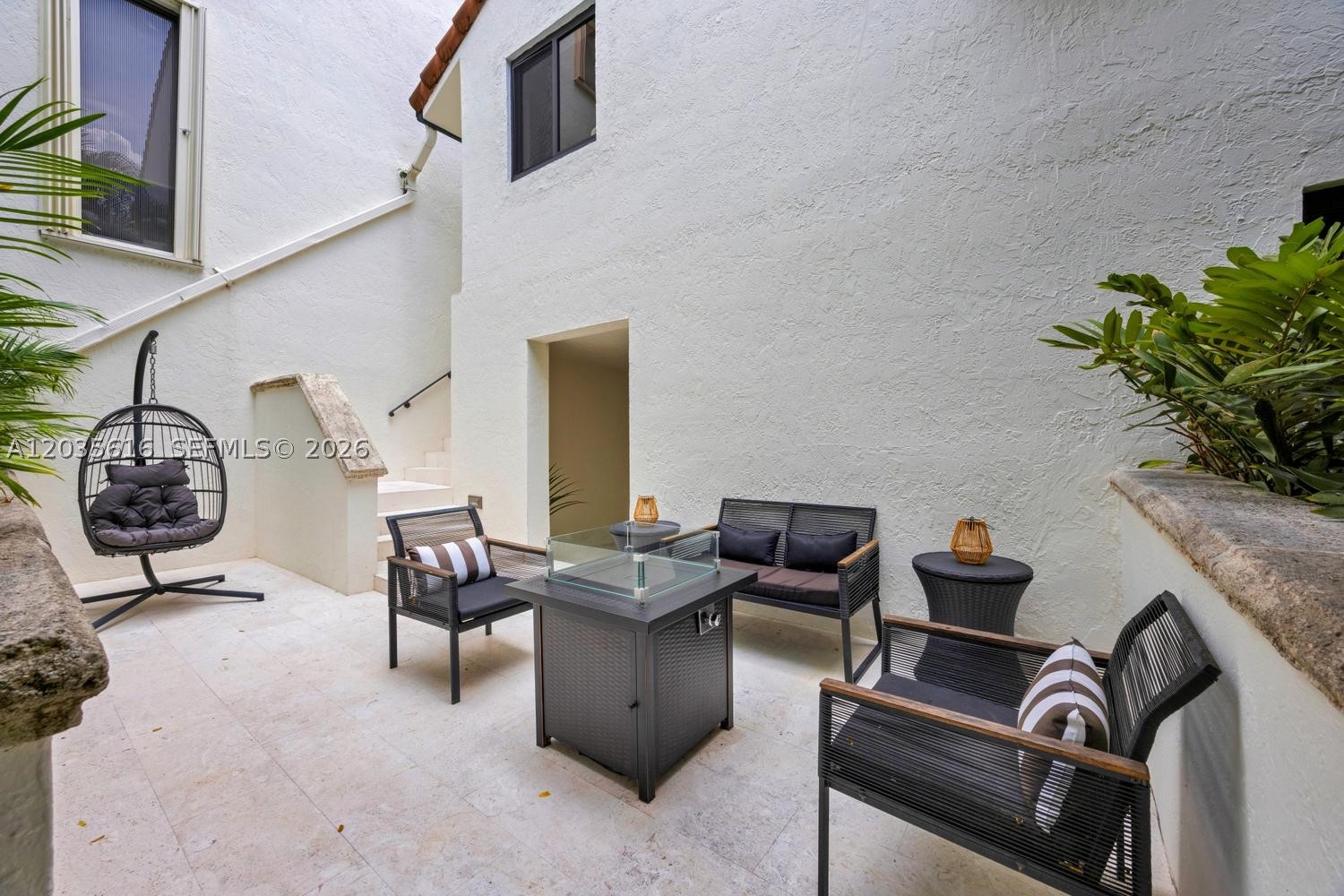 L HERMITAGE - Residential