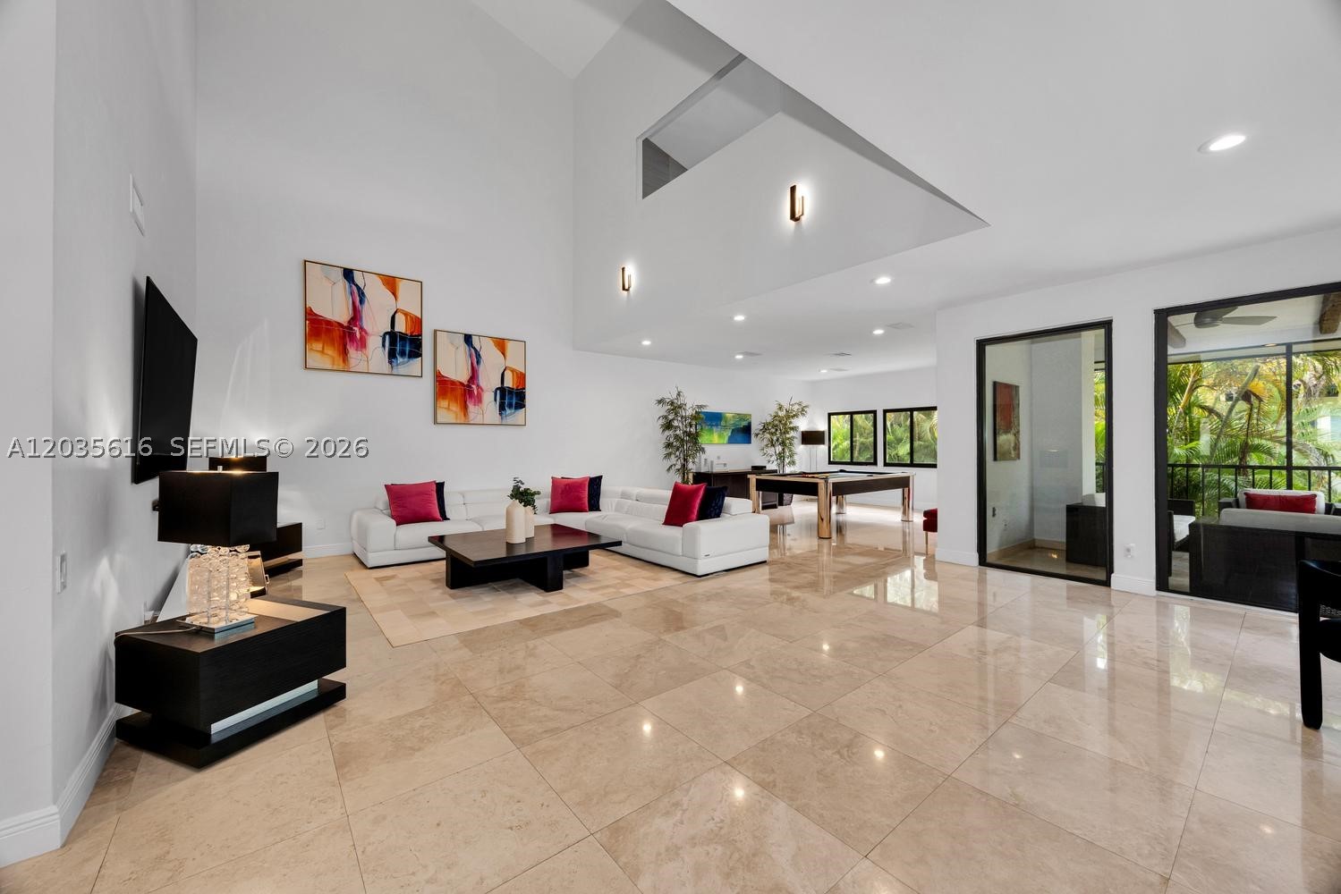 L HERMITAGE - Residential