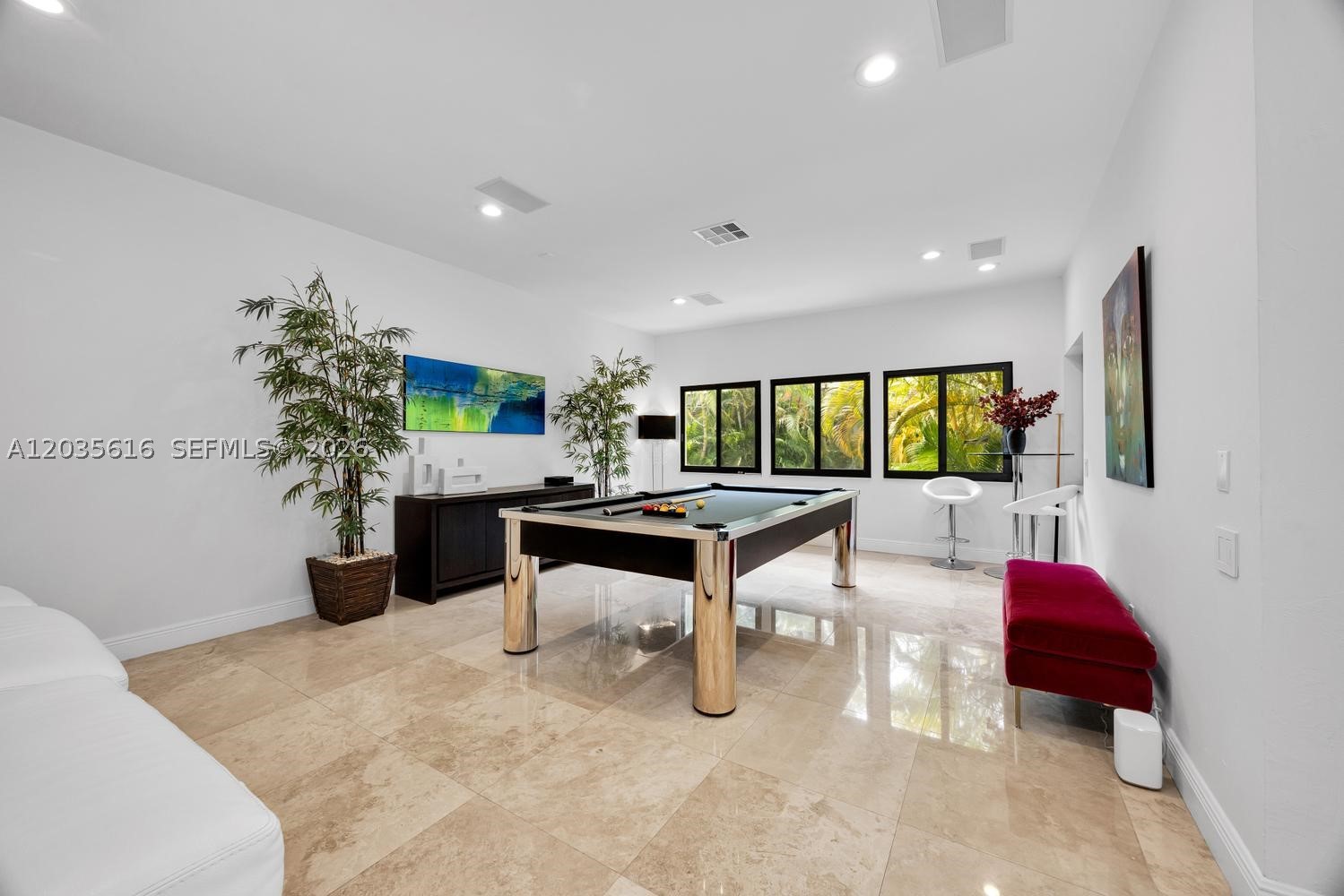 L HERMITAGE - Residential