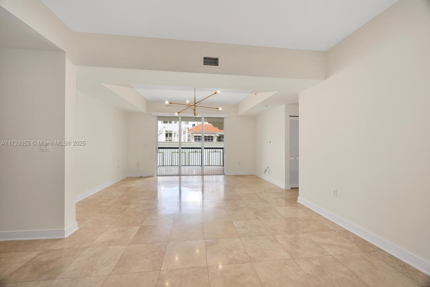 VILLA ALHAMBRA CONDO - Residential