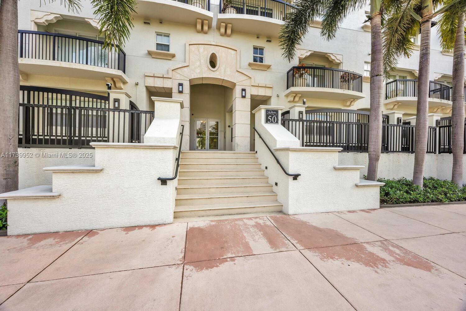 VILLA ALHAMBRA CONDO - Residential