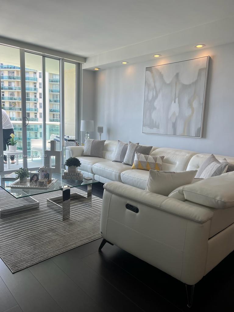OCEANVIEW BUILDING B COND - Residential