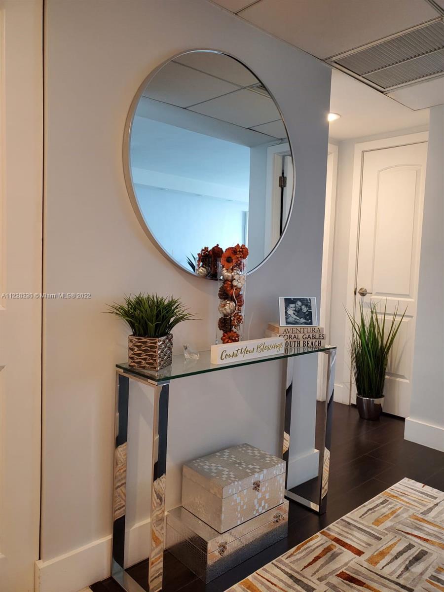 OCEANVIEW BUILDING B COND - Residential