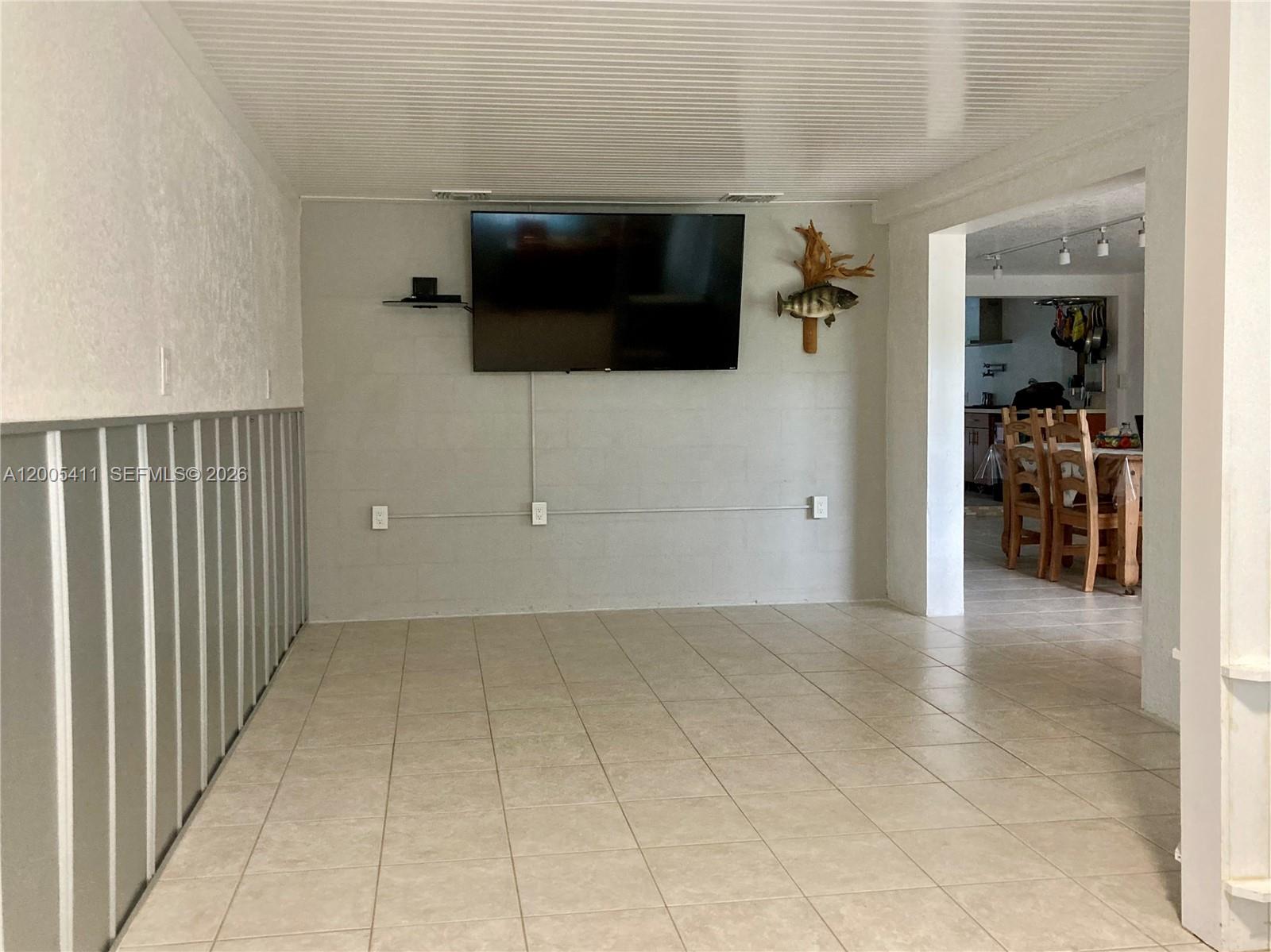 BAYSHORES - Residential