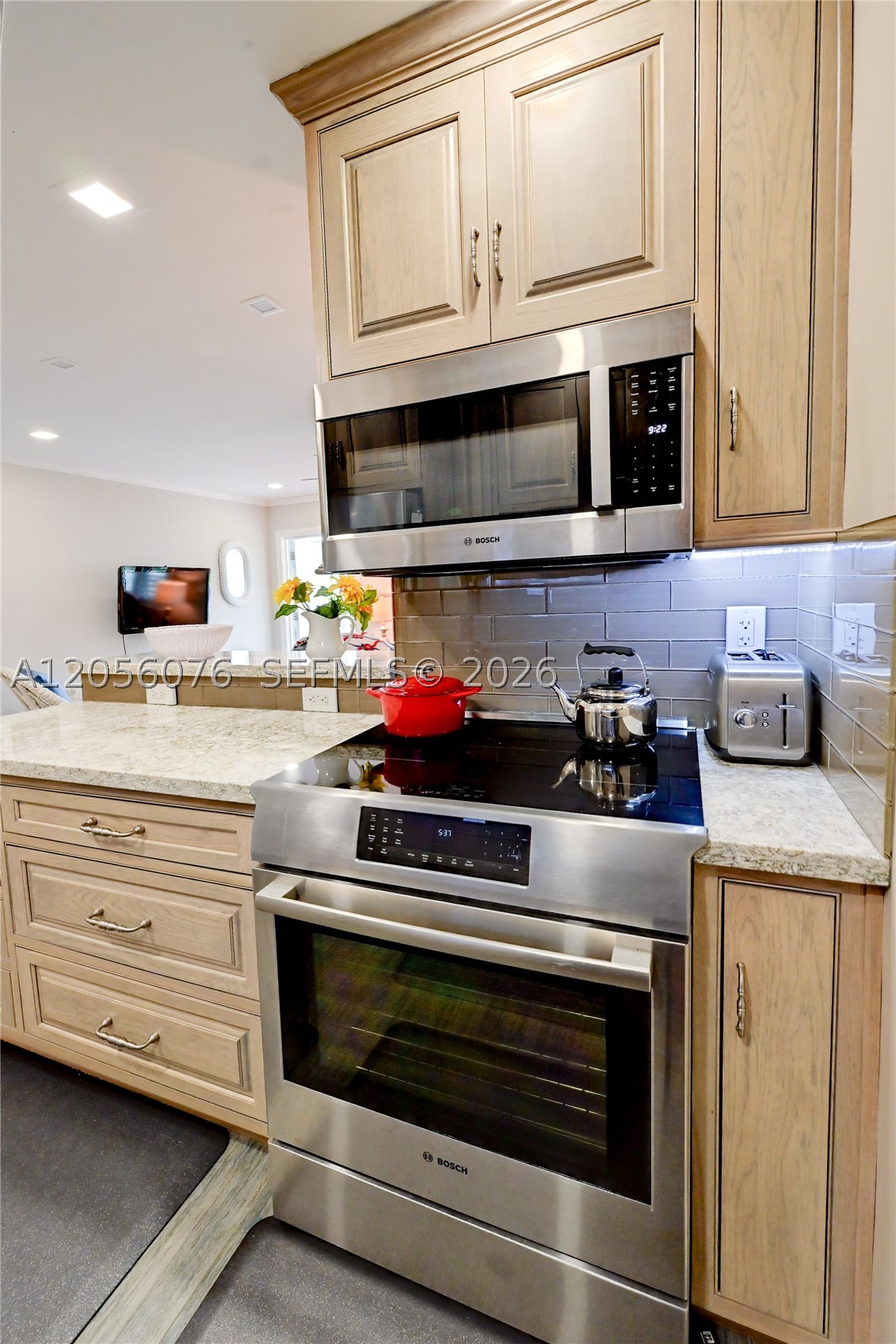 MONTCLAIR GARDENS CONDO - Residential