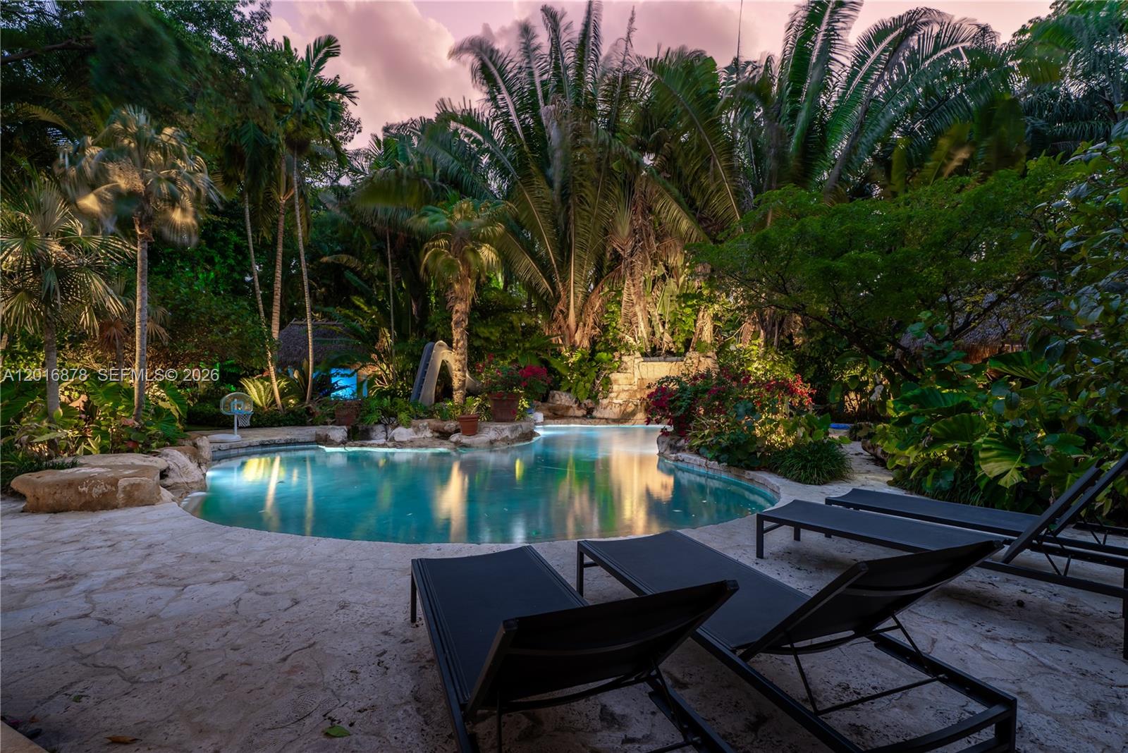 COCOA PLUM HEIGHTS SUB - Residential