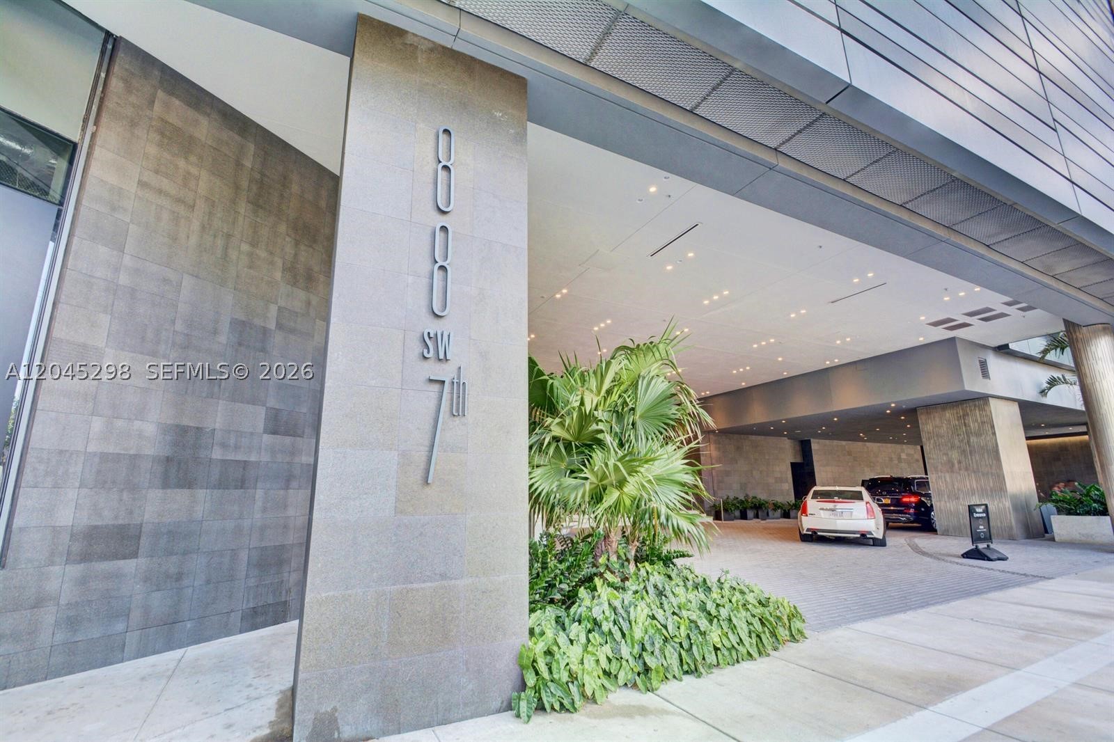 RISE CONDO - Residential Lease