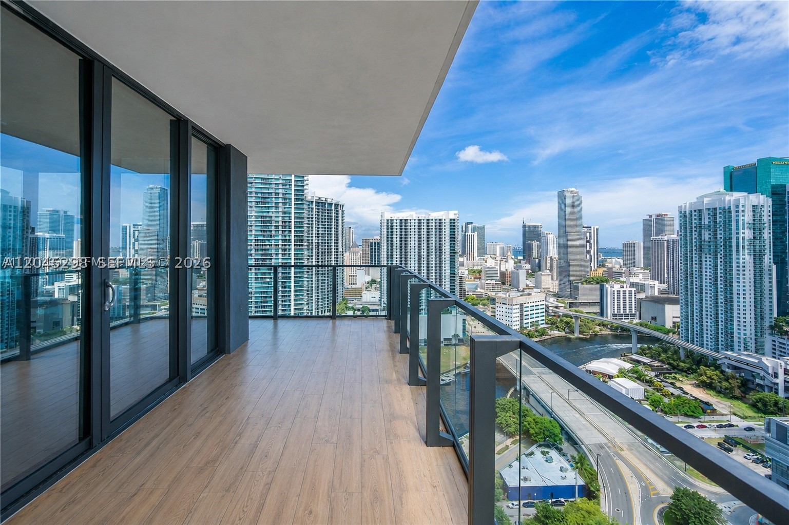 RISE CONDO - Residential Lease