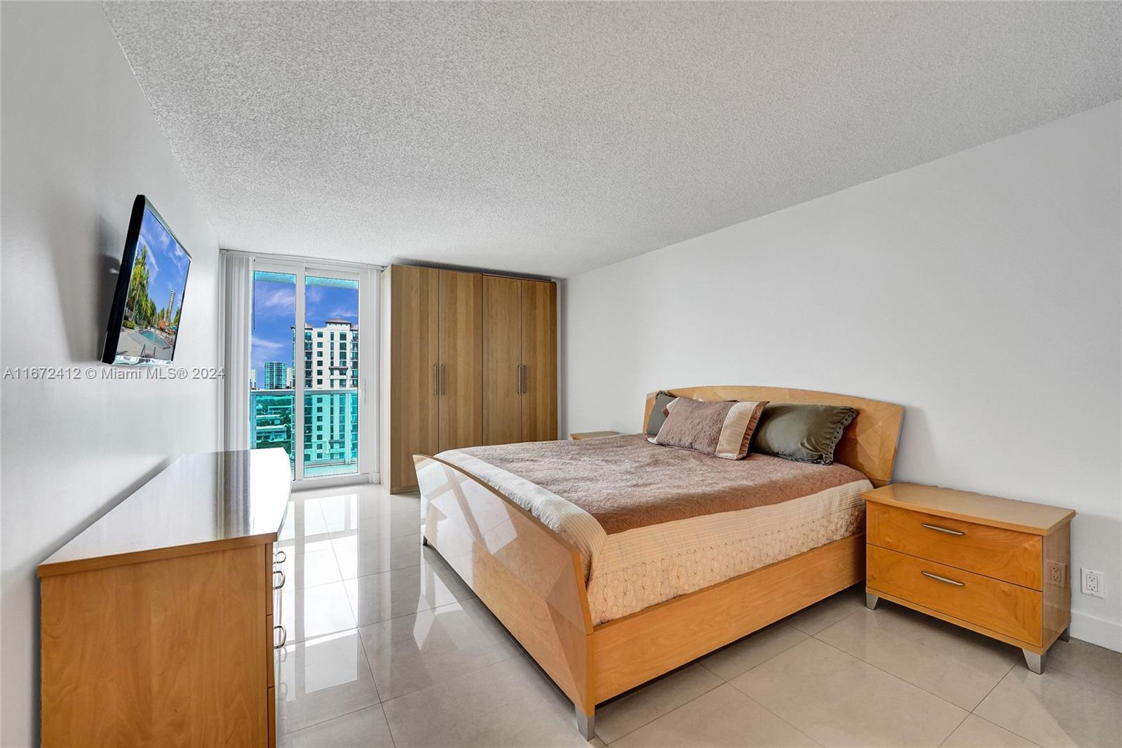 ARLEN HOUSE EAST CONDO - Residential