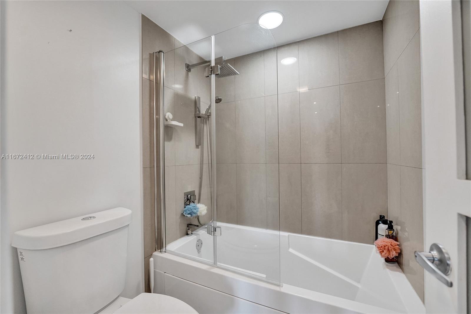 ARLEN HOUSE EAST CONDO - Residential