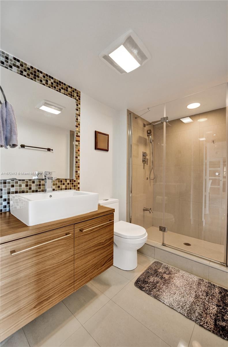 ARLEN HOUSE EAST CONDO - Residential