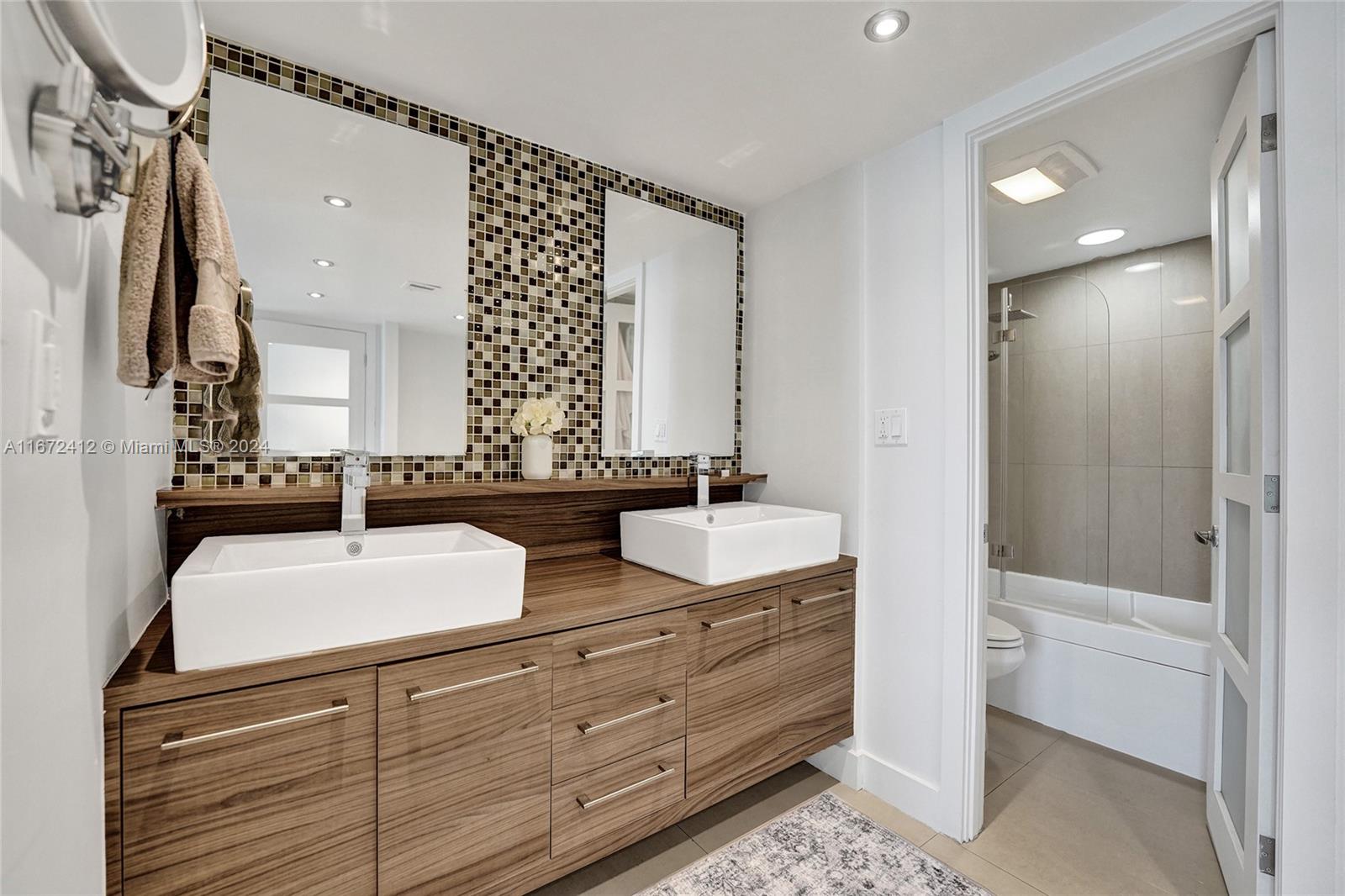 ARLEN HOUSE EAST CONDO - Residential