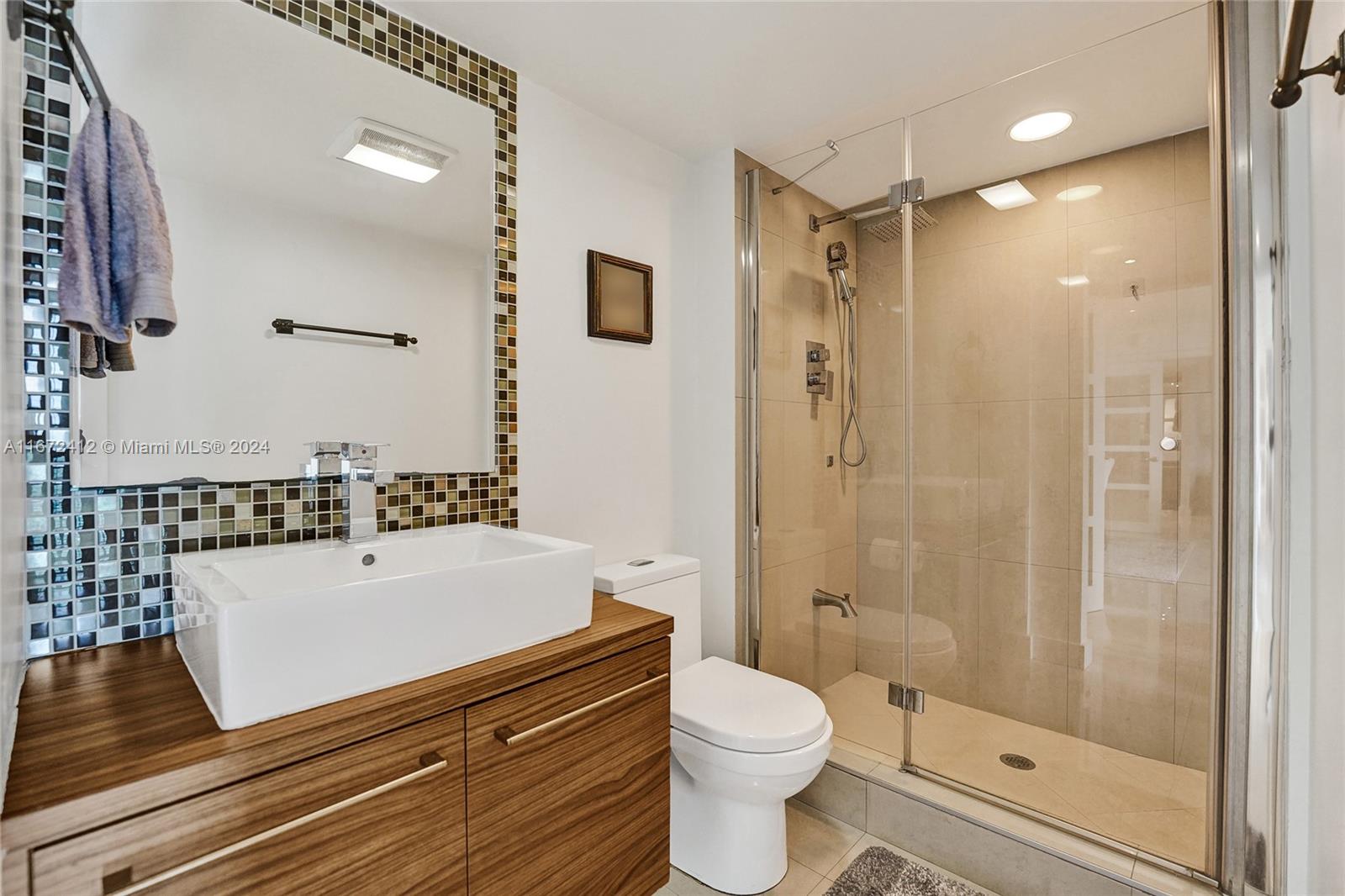 ARLEN HOUSE EAST CONDO - Residential
