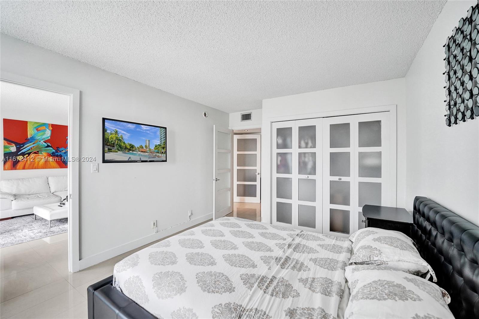 ARLEN HOUSE EAST CONDO - Residential